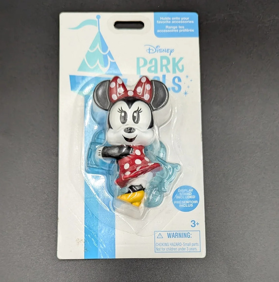Disney Other - Disney Minnie Mouse park pal